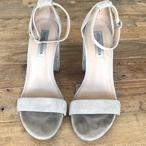 Steve Madden Grey Suede Block Heal